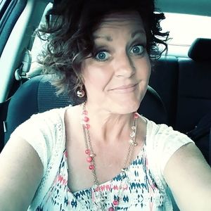 Meet your Posher, Tami